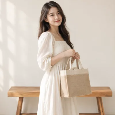 Túi Linen Đóng Gói Phụ Kiện Thời Trang – ảnh sản phẩm với người mẫu Việt Nam